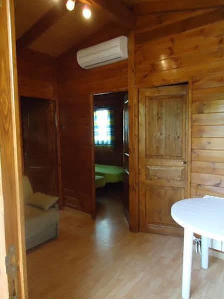 Camping Esponella Zewnętrze zdjęcie